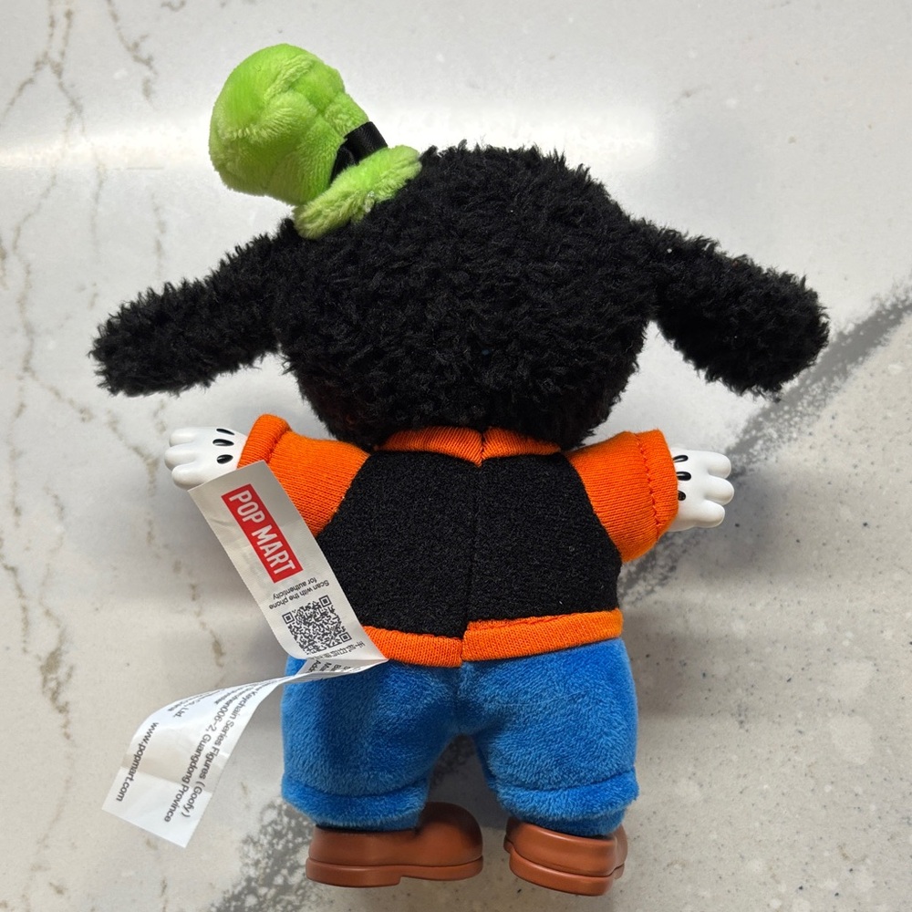 Disney Mickey Family Plush Goofy Toy with Orange and Blue Outfit - Picture 2 of 3